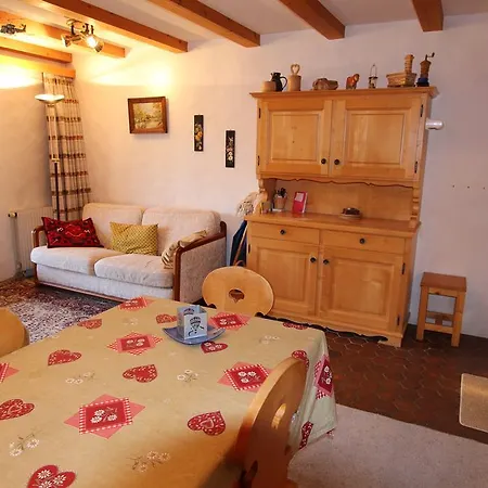 Apartment Petit Pre 9b *