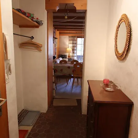 Apartment Petit Pre 9b